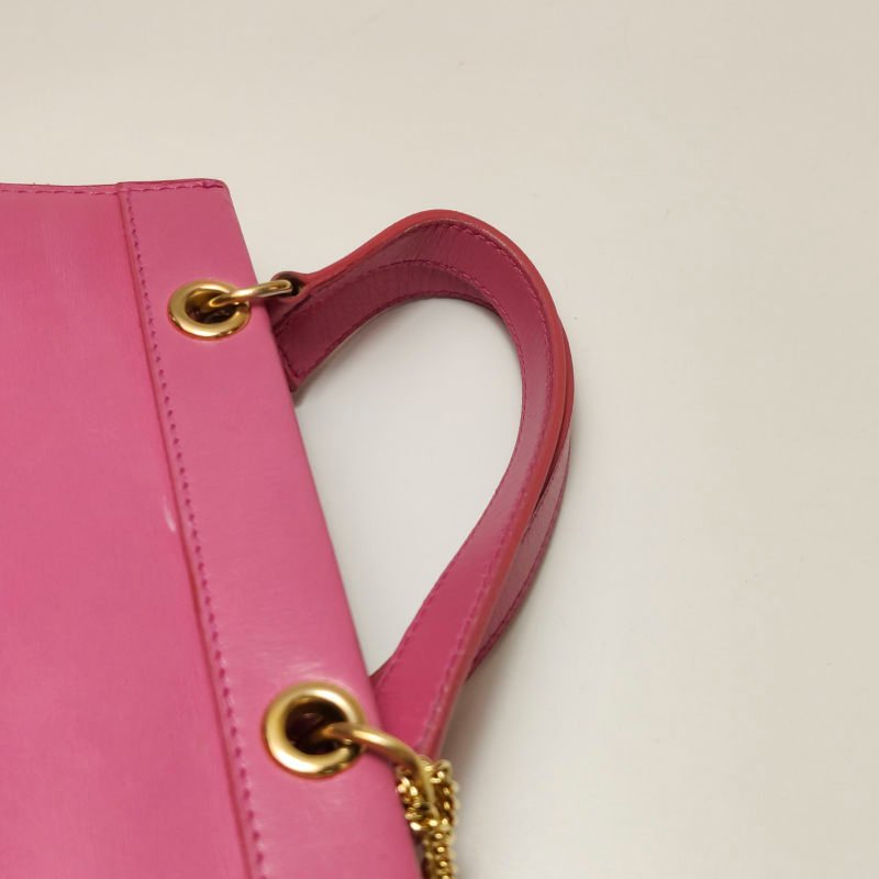 Celine牛皮純色字母Logo吊飾拉鏈斜挎包-21