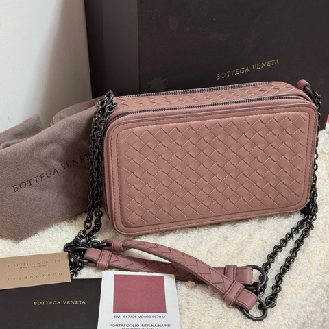 Bottega Veneta BV 復古款相機包
