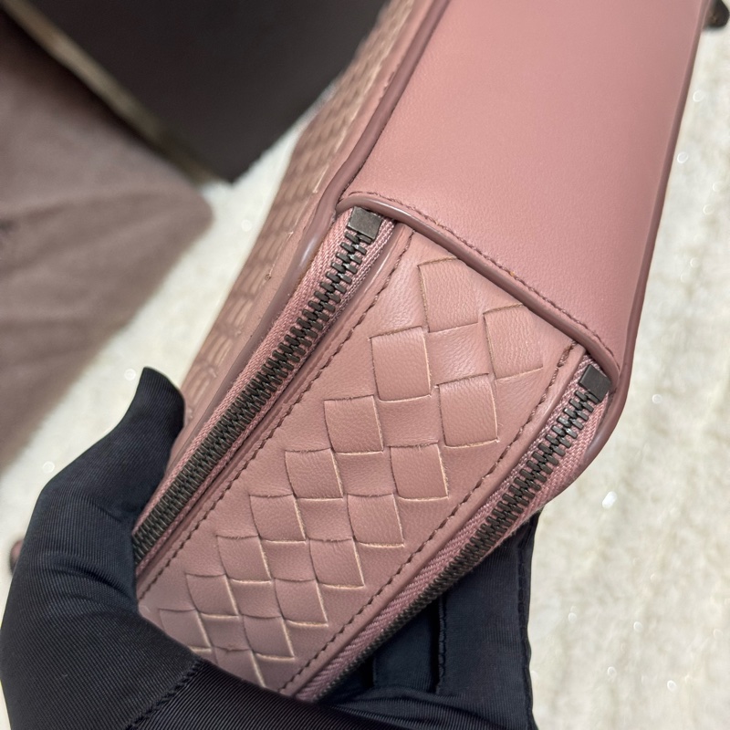 Bottega Veneta BV 復古款相機包-10