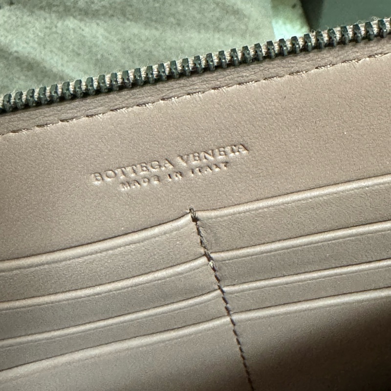 Bottega Veneta BV 復古款相機包-24