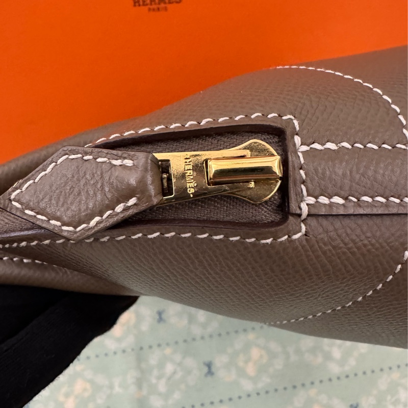 Hermes Bolide27大象灰金釦-30