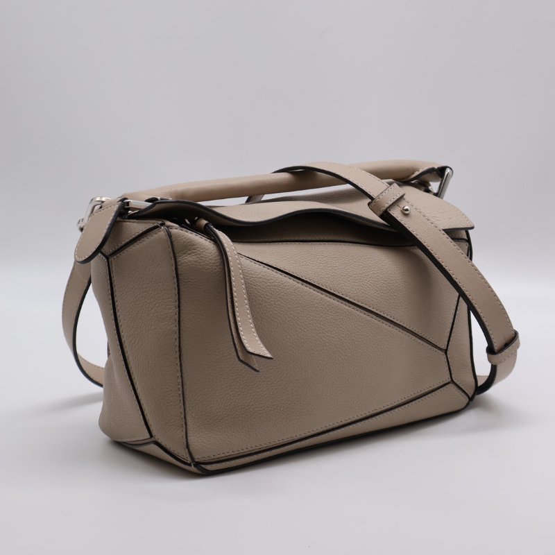 LOEWE Puzzle小牛皮手袋 - 小號米色-10