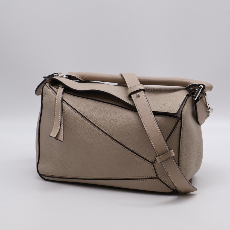 LOEWE Puzzle小牛皮手袋 - 小號米色-11