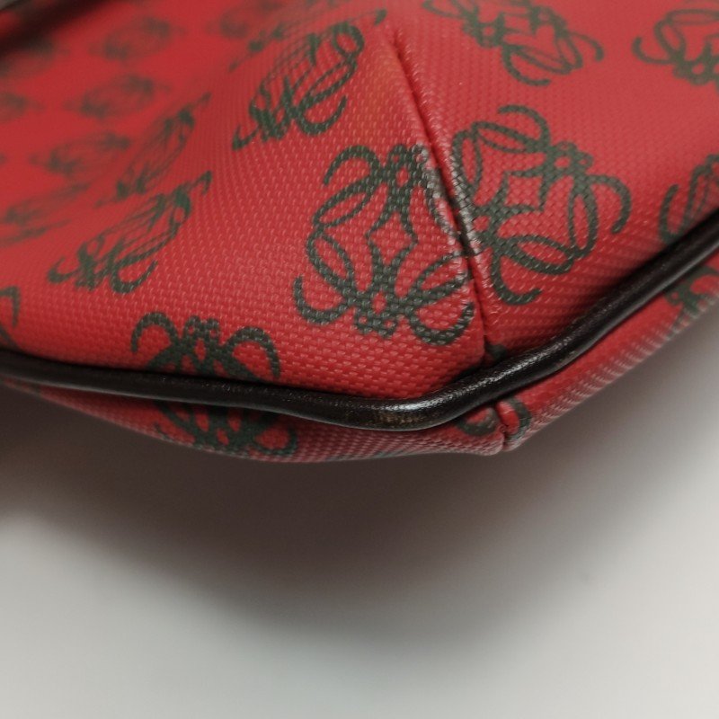 Loewe牛皮老花壓紋字母Logo字母包斜挎包單肩包-15