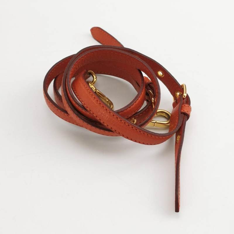 Miu Miu羊皮拼色金属旋扣斜挎包-7