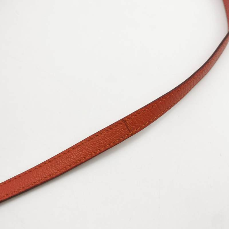 Miu Miu羊皮拼色金属旋扣斜挎包-14