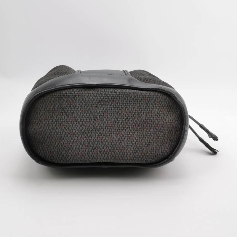 Saint Laurent牛皮拼色三角YSL logo水桶包單肩包-5