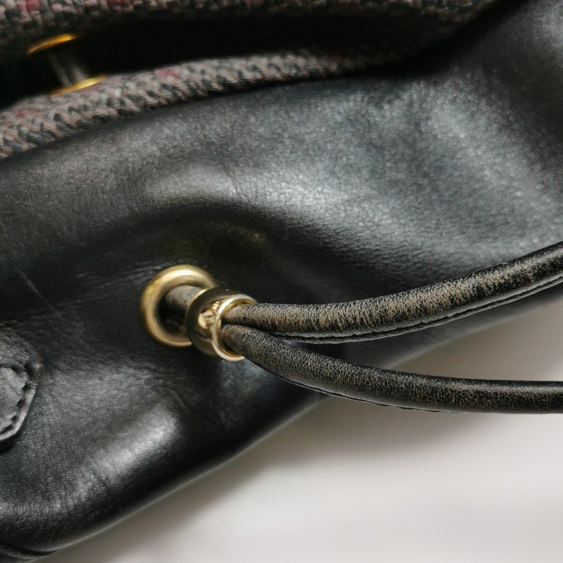 Saint Laurent牛皮拼色三角YSL logo水桶包單肩包-14