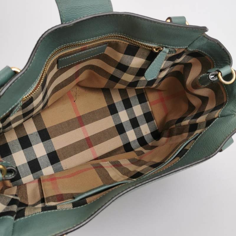 Burberry The Banner班納牛皮純色雙搭扣單肩包-6