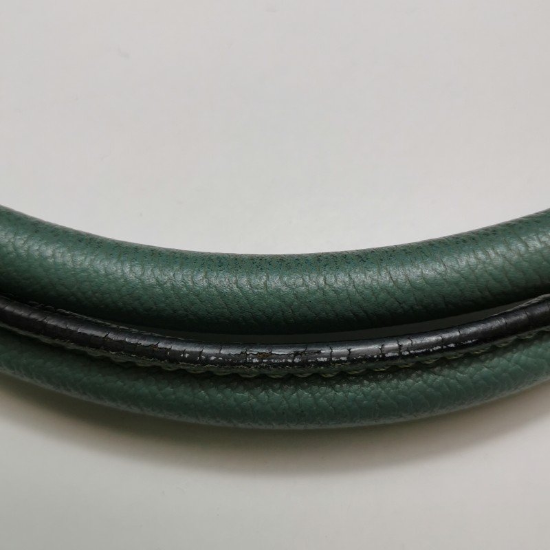 Burberry The Banner班納牛皮純色雙搭扣單肩包-10