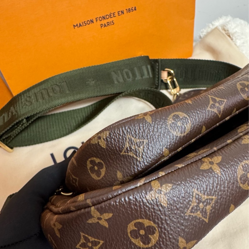 Louis Vuitton LV 三合一麻將包M44813🚩全配-24