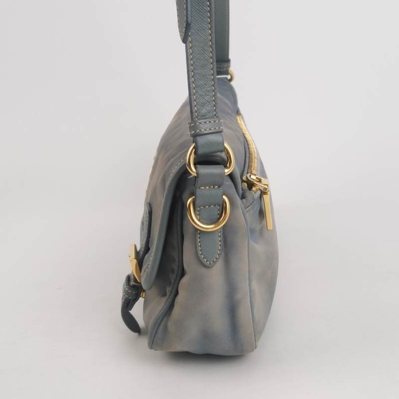 Prada牛皮尼龍布字母Logo皮帶扣斜挎包單肩包-2