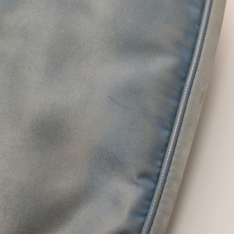 Prada牛皮尼龍布字母Logo皮帶扣斜挎包單肩包-19