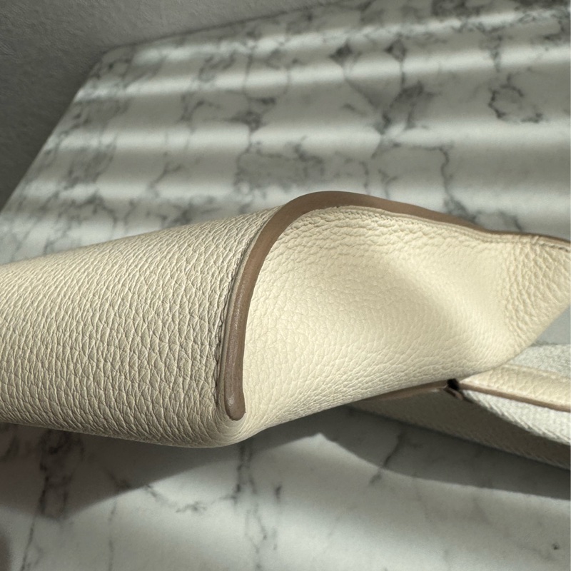 Hermes奶昔白videpoches橫式斜背包 中性款🫶-7