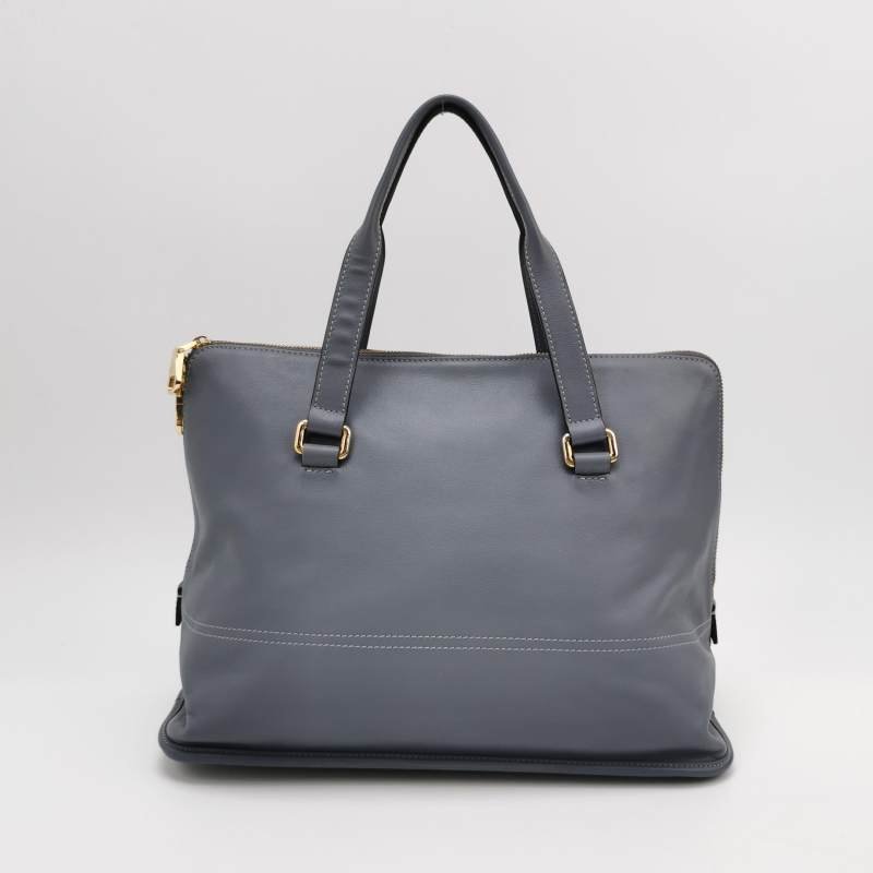 Loewe牛皮純色Logo壓紋手提包-3