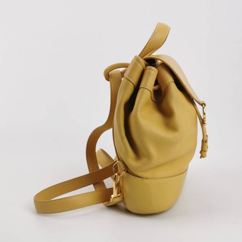 Loewe牛皮純色金屬字母Logo子母包雙肩包-4