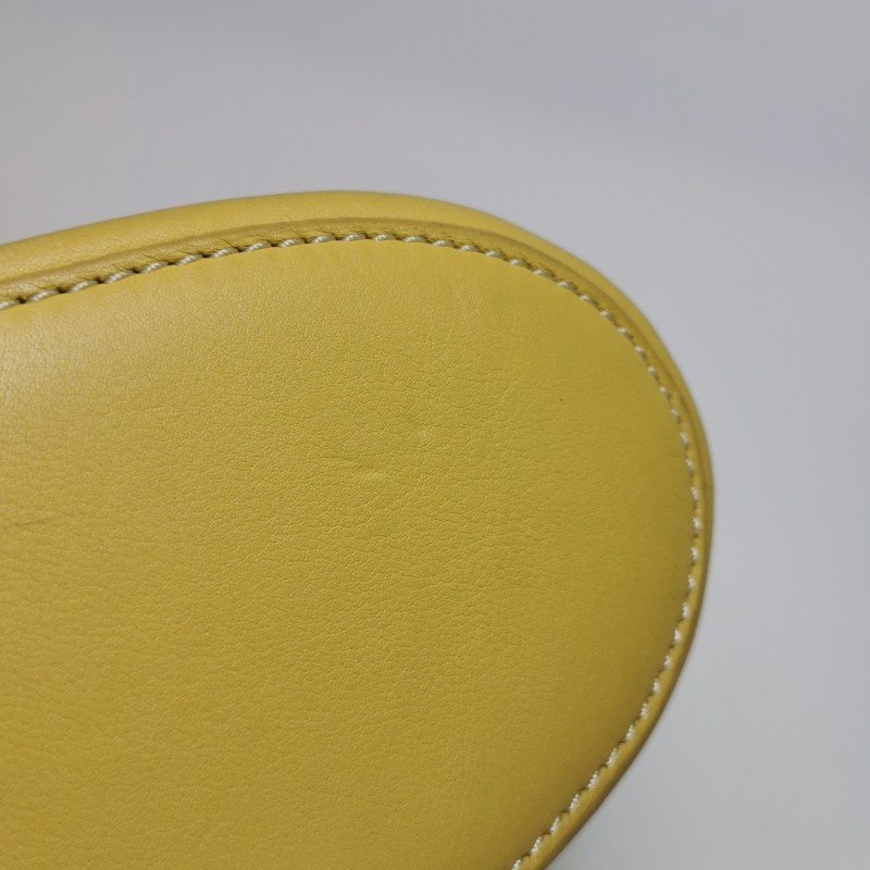 Loewe牛皮純色金屬字母Logo子母包雙肩包-27