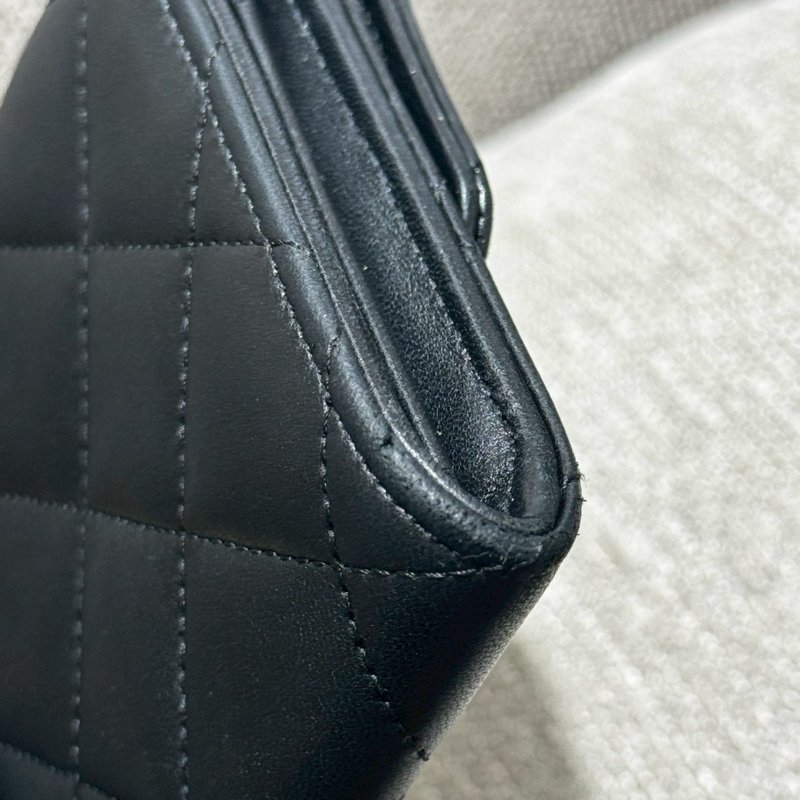 CHANEL 黑金扣長夾-10