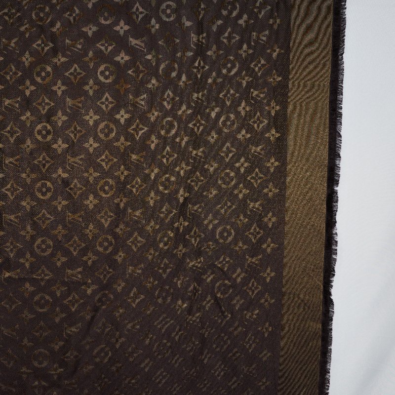 Louis Vuitton 路易威登 Monogram 黑色彩金緹花 織紋披肩 大圍巾 140cm X 140cm-3