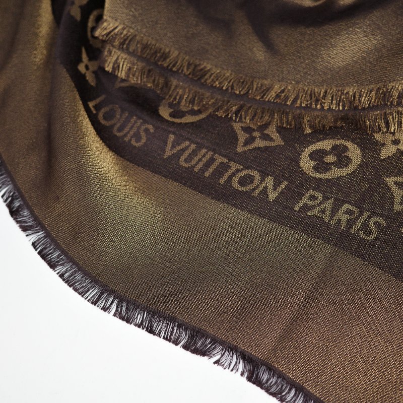 Louis Vuitton 路易威登 Monogram 黑色彩金緹花 織紋披肩 大圍巾 140cm X 140cm-8