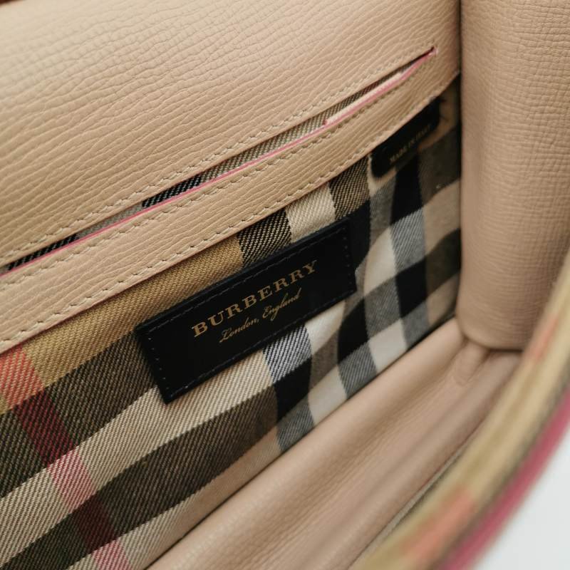 Burberry Macken牛皮純色金屬扣斜挎包單肩包-6