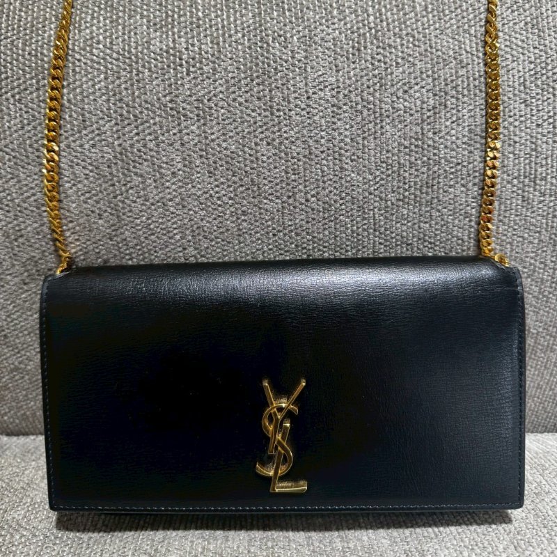 SAINT LAURENT黑金手機包-0