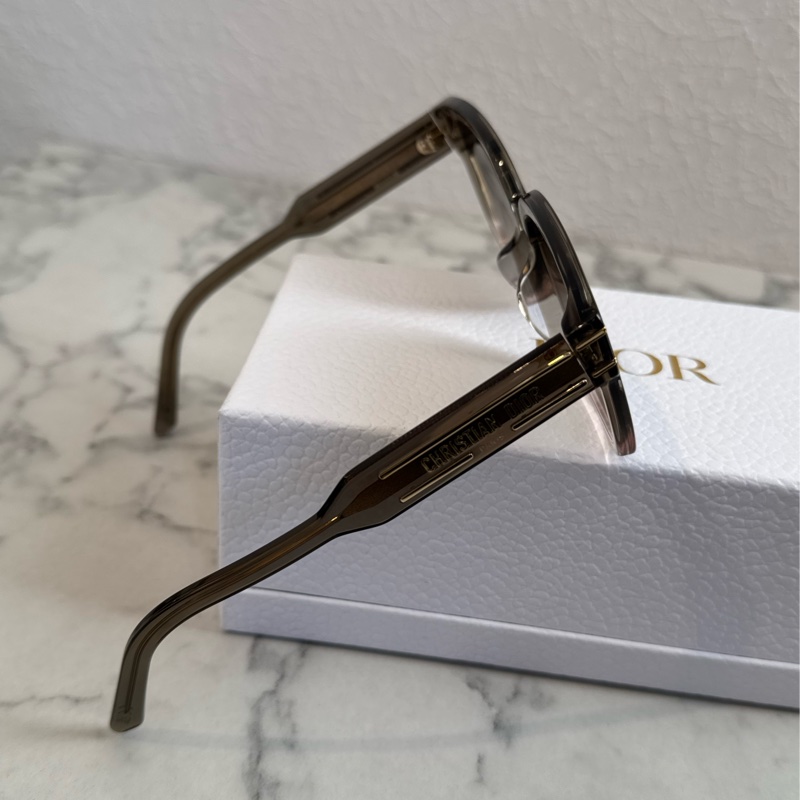 Dior透明灰側金logo墨鏡S7F🕶️-1