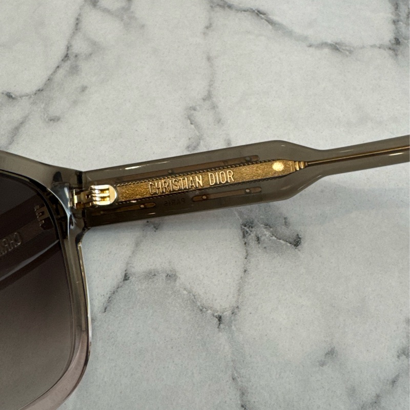 Dior透明灰側金logo墨鏡S7F🕶️-4