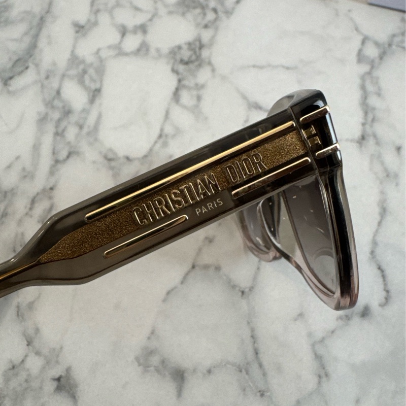 Dior透明灰側金logo墨鏡S7F🕶️-11