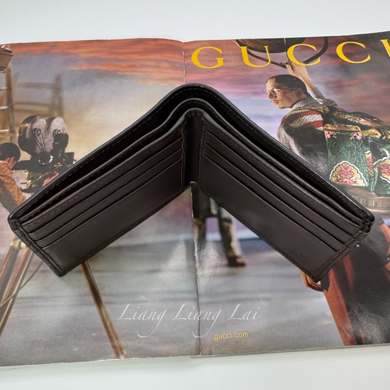 GUCCI 古馳 經典 GG 壓紋皮革紅綠織帶深咖啡色短夾-6