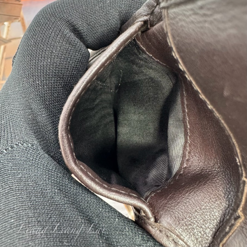 GUCCI 古馳 經典 GG 壓紋皮革紅綠織帶深咖啡色短夾-10