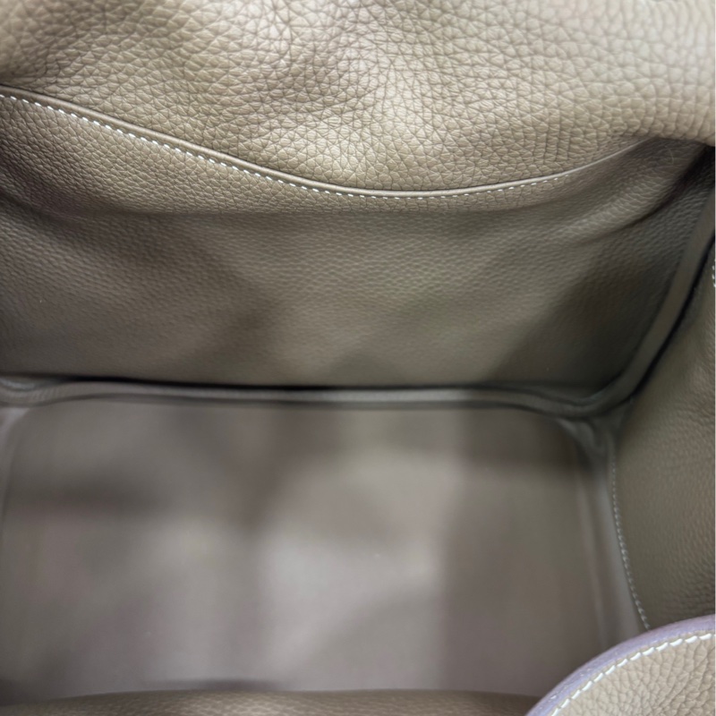 愛馬仕大象灰銀扣Lindy30單肩包,C刻 有購證-8