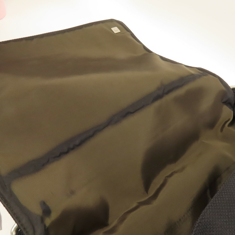 LOUIS VUITTON Damier Geant Messenger MM銀扣肩背袋-14