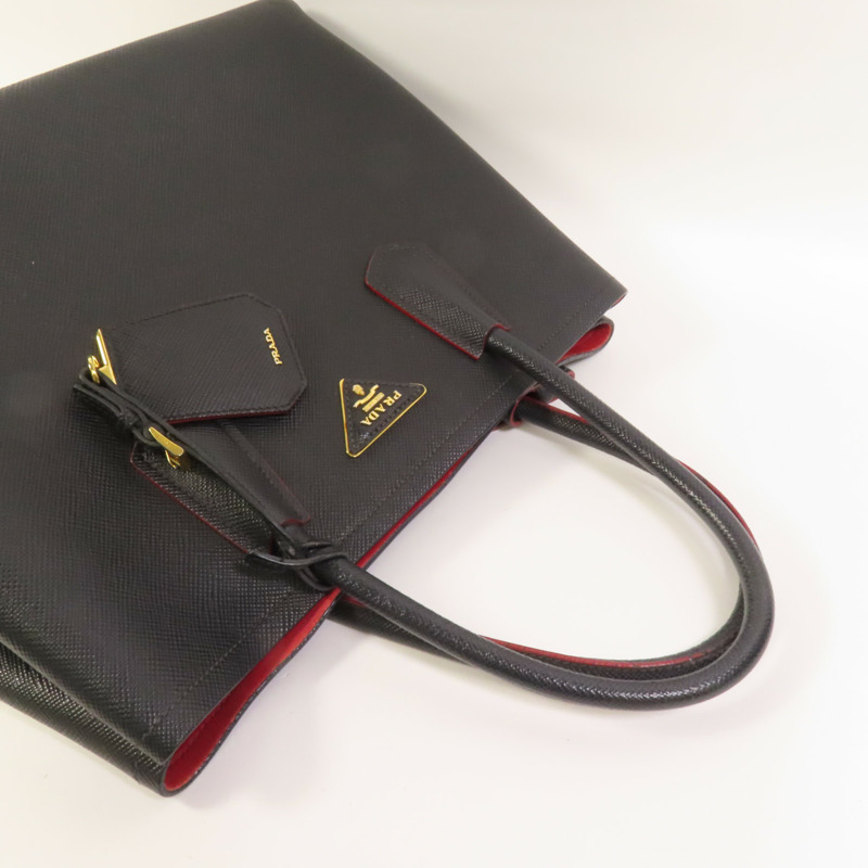 PRADA Saffiano皮革Handbag金扣手挽袋-4