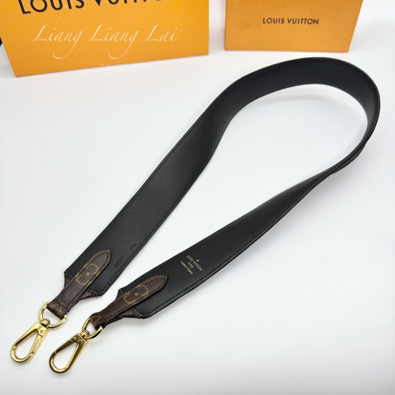 Louis Vuitton LV Monogram 黑色肩背帶-6