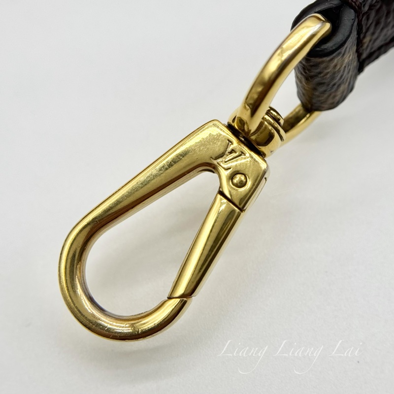 Louis Vuitton LV Monogram 黑色肩背帶-13