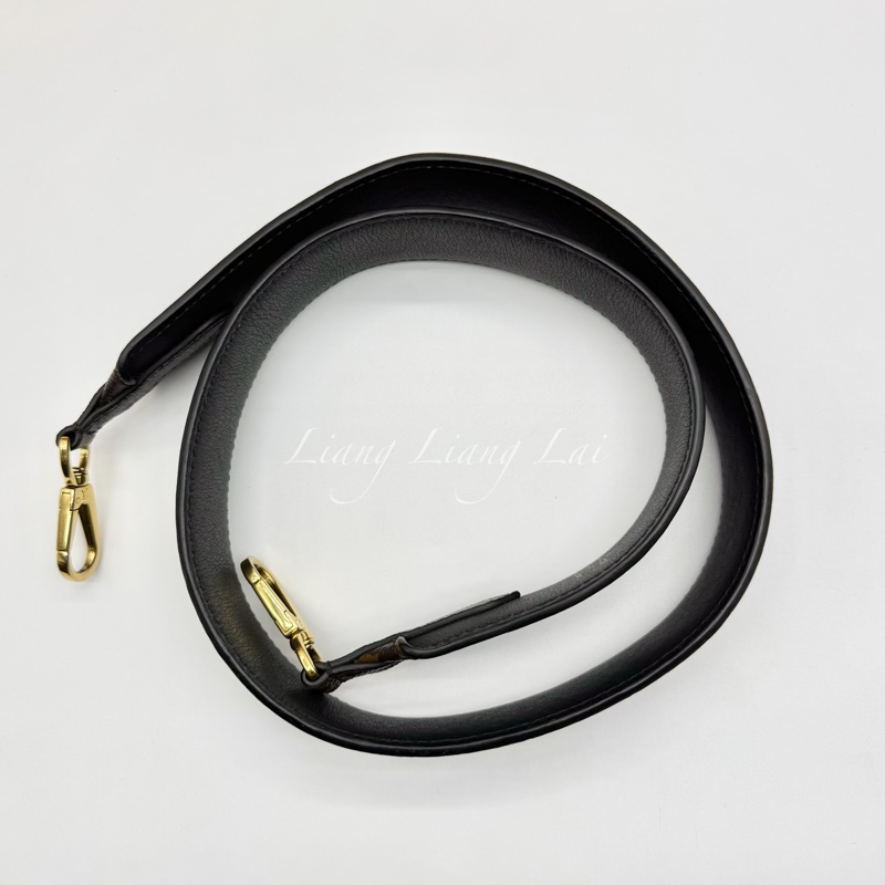 Louis Vuitton LV Monogram 黑色肩背帶-15