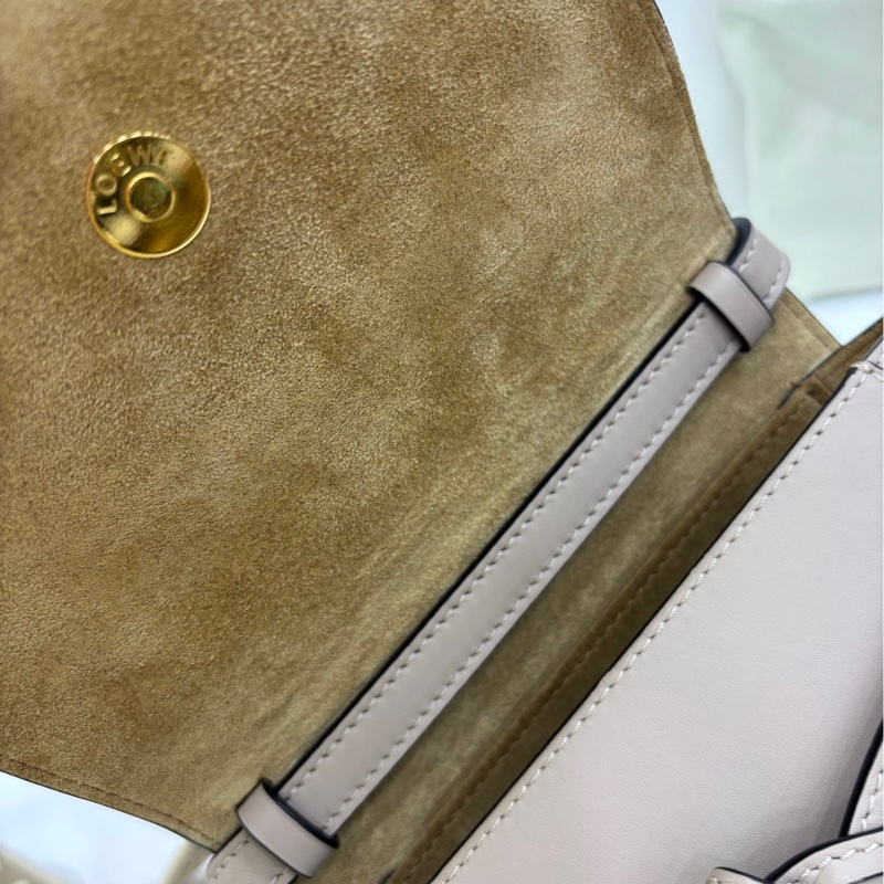 Loewe羅意威Gate mini單肩斜挎馬鞍包，沙色超好看 近閒置客人未使用過 尺寸：21*10*13cm-8