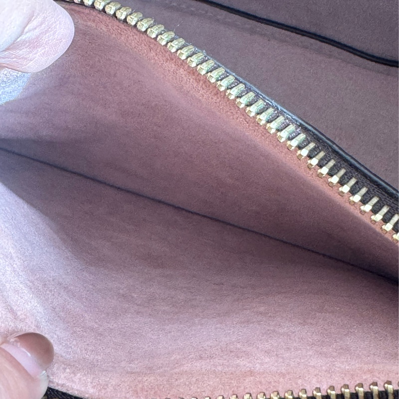 LV M44022花紋粉邊水桶包 經典不敗😻-25