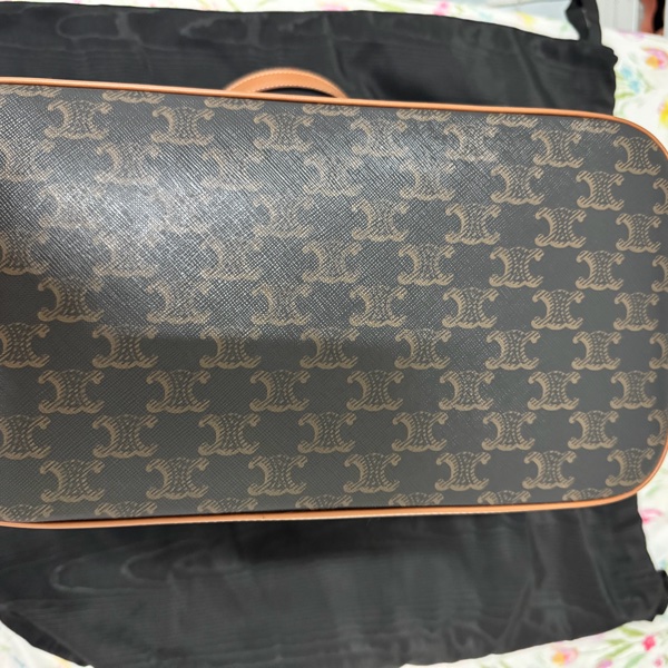 celine 經典老花托特tote-7