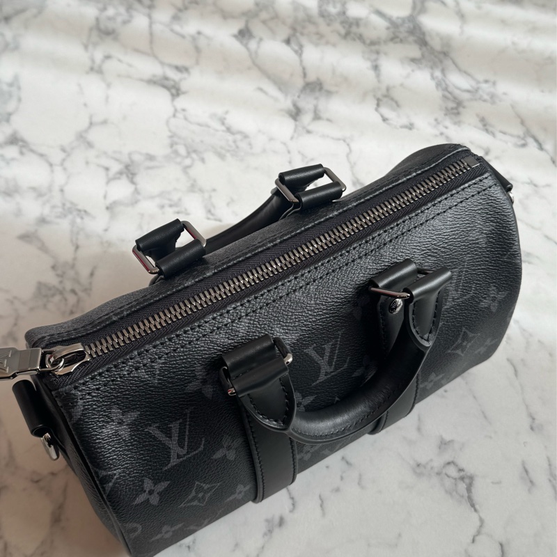 LV M46271黑/灰花紋keepall25 超帥氣-4
