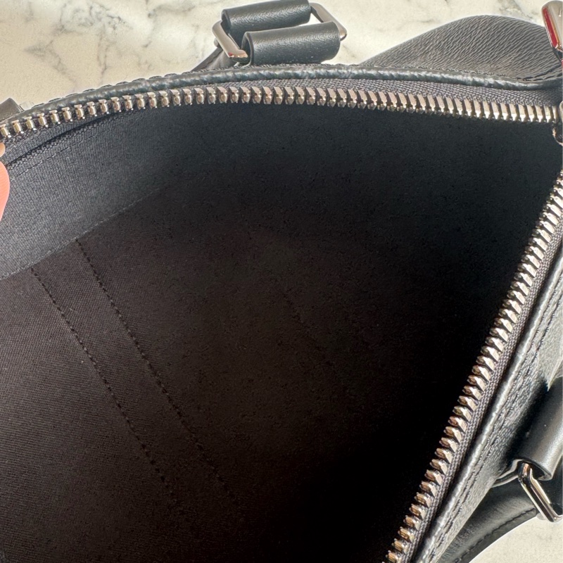 LV M46271黑/灰花紋keepall25 超帥氣-20