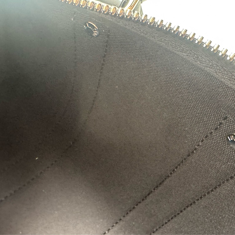 LV M46271黑/灰花紋keepall25 超帥氣-22