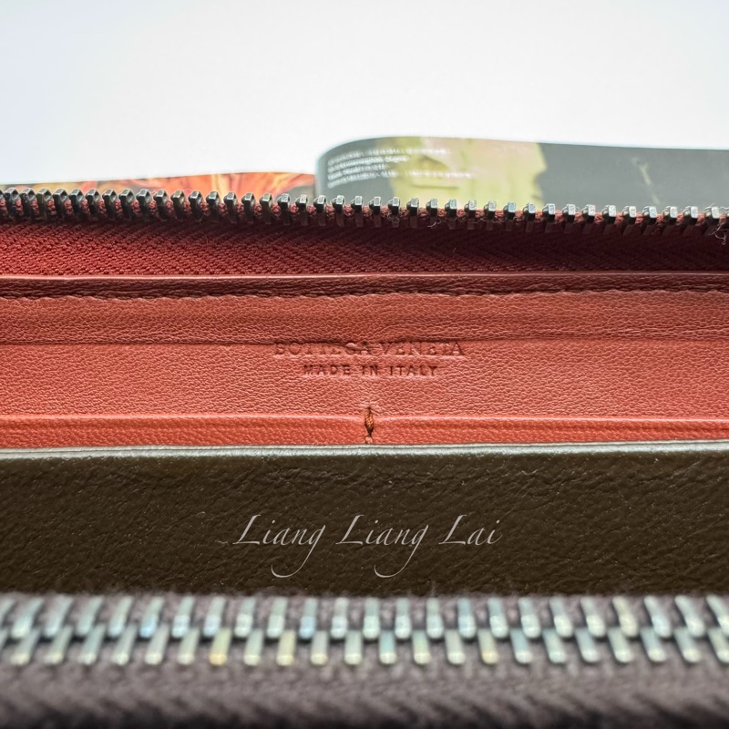 BOTTEGA VENETA BV經典編織小羊皮磚紅色拉鏈長夾-2