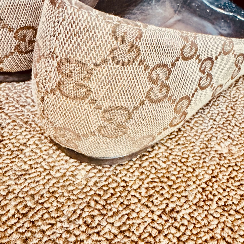 Gucci滿版老花經典平底鞋38.5-39適合-11