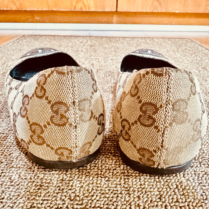 Gucci滿版老花經典平底鞋38.5-39適合-13