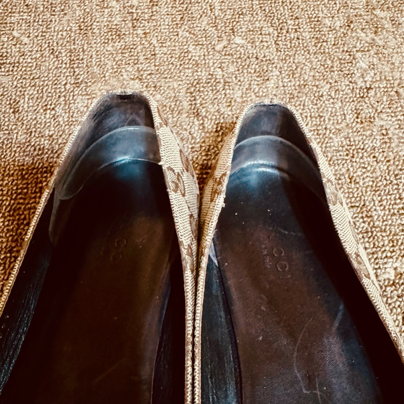 Gucci滿版老花經典平底鞋38.5-39適合-14