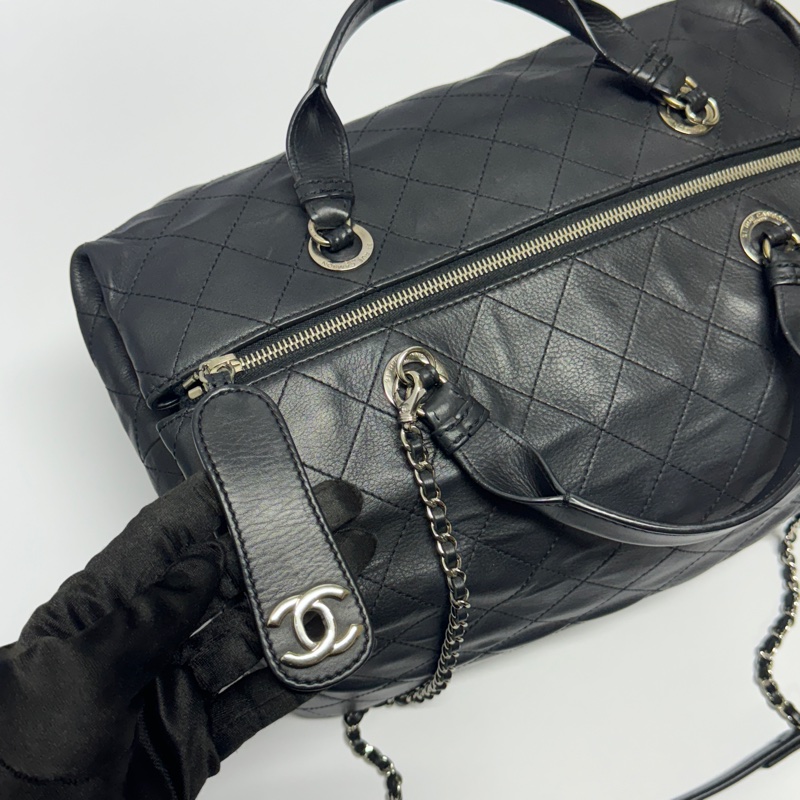 【極新 超稀有🌟】 Chanel 香奈兒 牛皮飯盒包 枕頭包 (專櫃29.6萬)-9