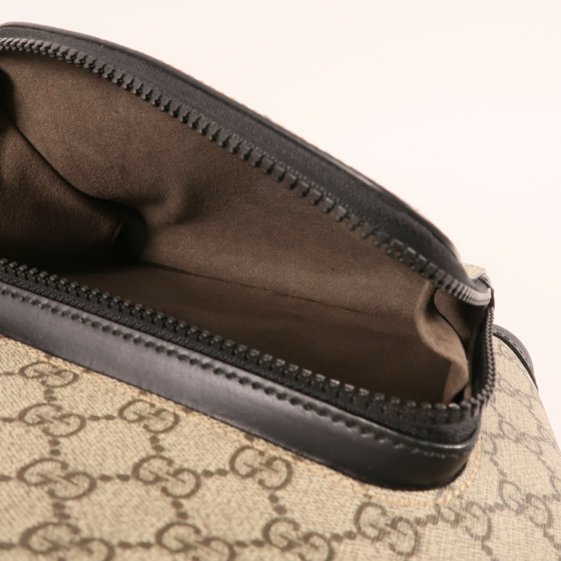 GUCCI 塗層帆布GG Supreme Backpack銀扣背包-8