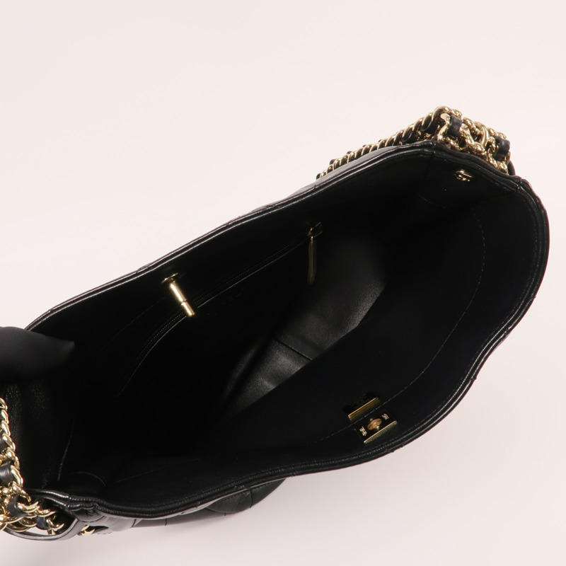 CHANEL 羊皮皮革Hobo Bag金扣鏈帶肩背袋-4